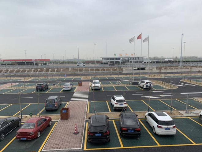 服務區還是停車場？——那些年我們念錯的路標趣談